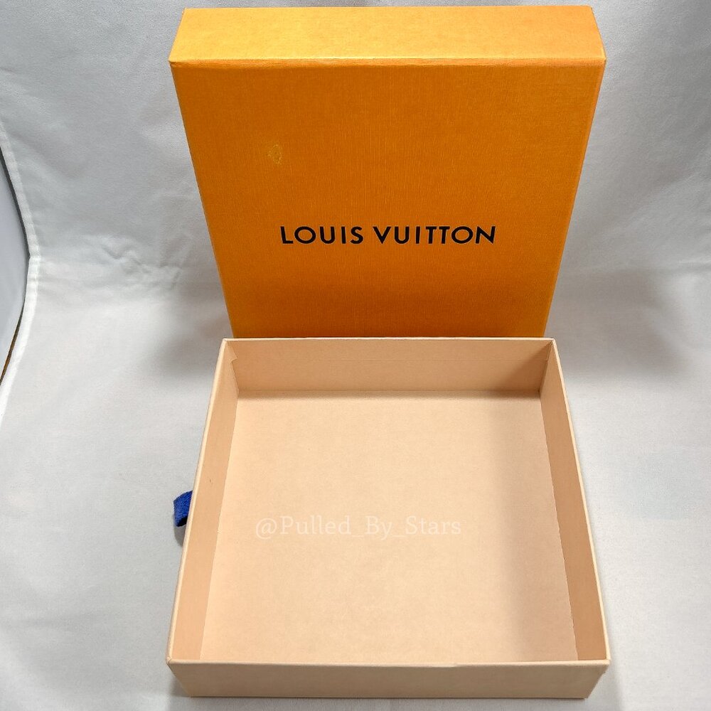 LOUIS VUITTON Medium Orange Pullout Drawer Box (7" x 7" x 2") + Ribbon & Misc. - Picture 12 of 16